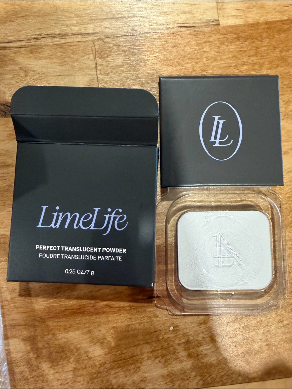 Limelife Translucent Powder w/ magnetic case